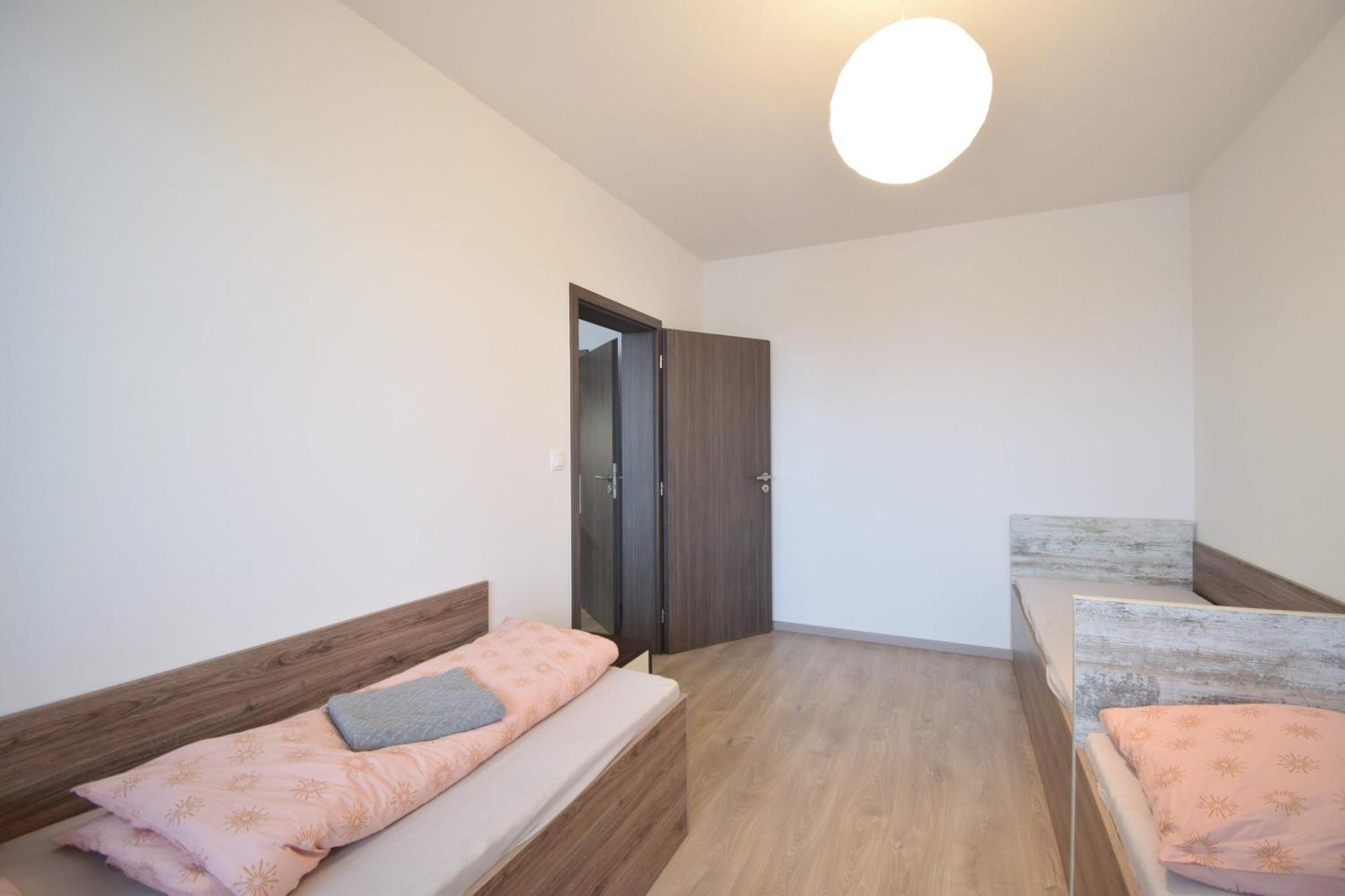 Apartman Zlatovska 22B Trencin Ngoại thất bức ảnh